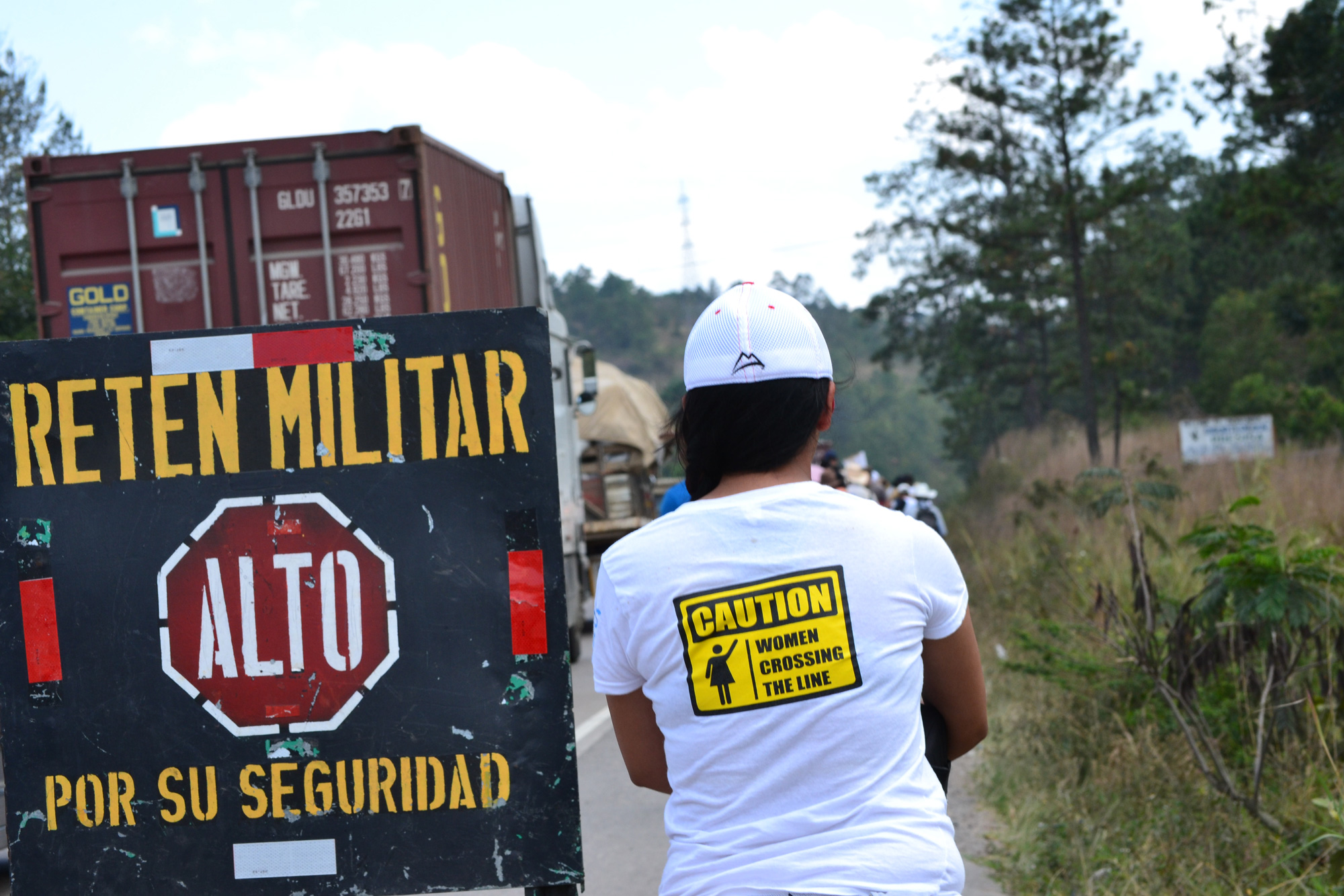 Women Crossing the Line Honduras