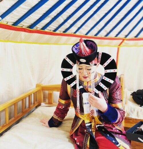 LGBT Centre - the Vanity Drag Queen in the Mongolian National costume